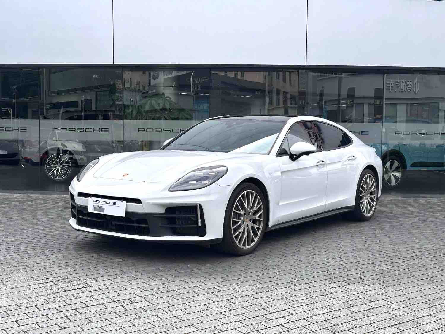 603在售保时捷Panamera实车